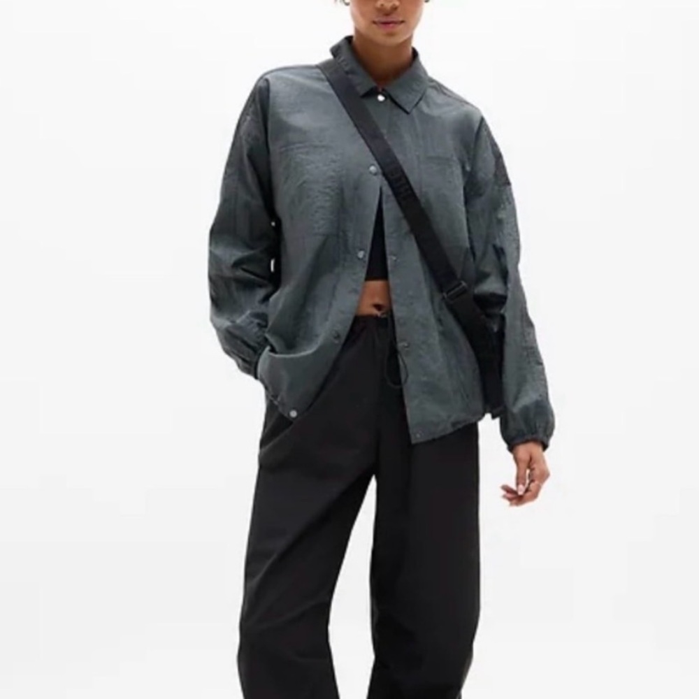 NWOT Athleta Lunar Sheen Shirt Long Sleeve Snap Button Dark Rinse Blue Oversized